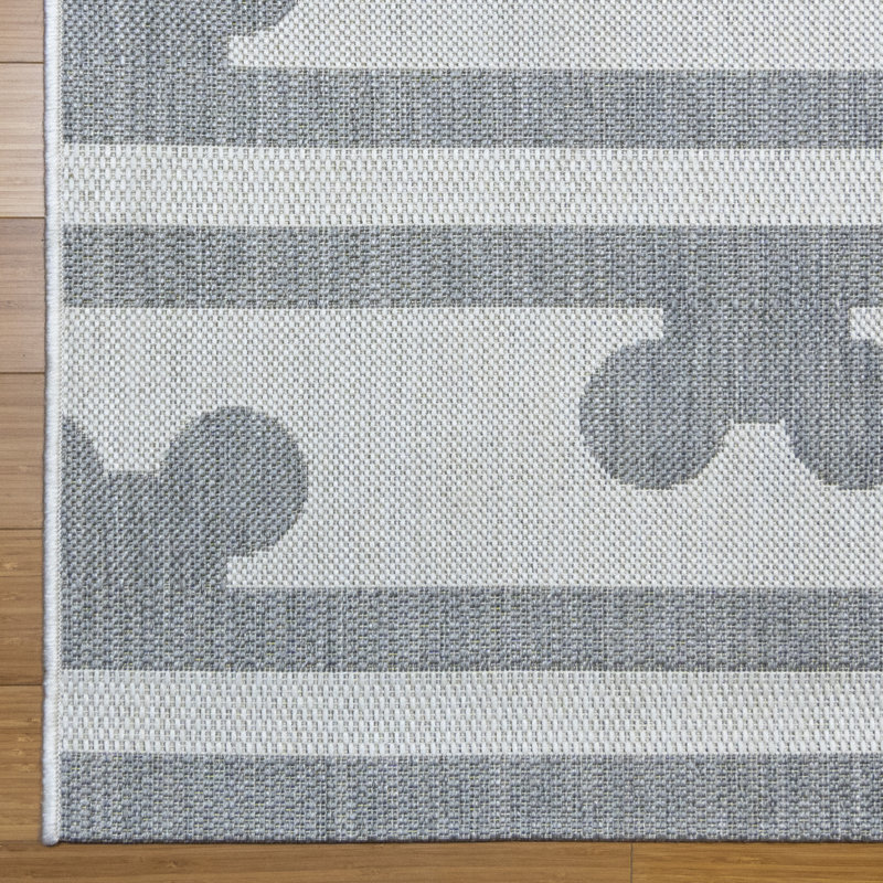 Tapis intérieur / extérieur gris Mickey Mouse, Rectangle 8 pi 9 po x 13 pi