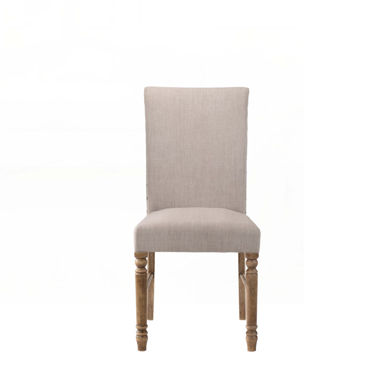 Chaise rembourrée en lin