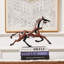 Sculpture de cheval en métal faite à la main-145954069