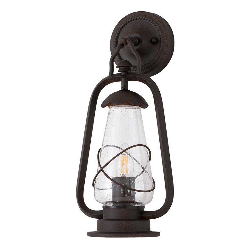 Southhampton Outdoor Wall Lantern