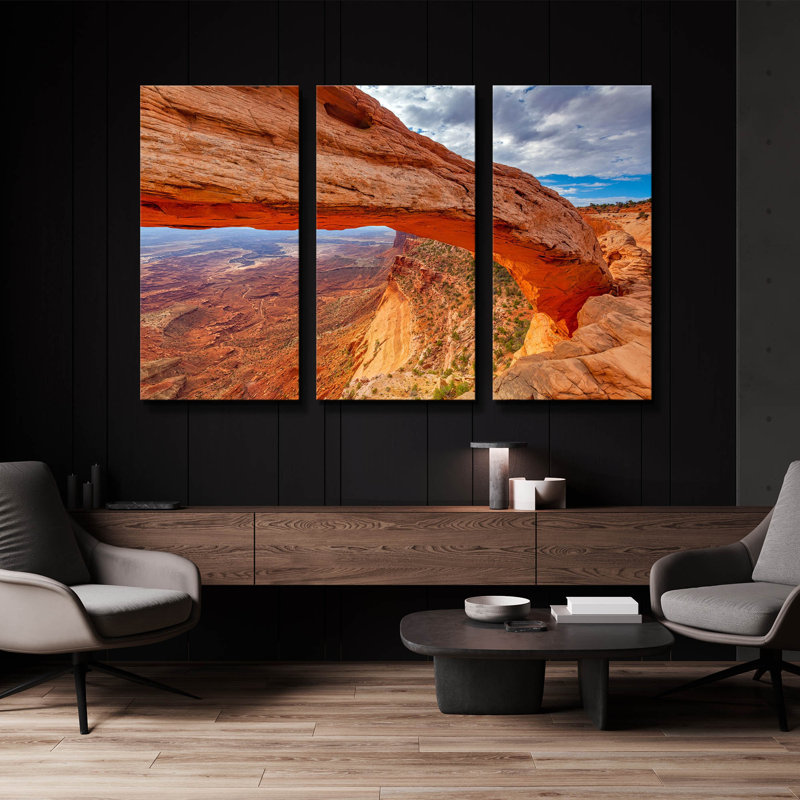 « Mesa », triptyque mural de Darren White, 152 x 102 cm, 60 po x 40 po
