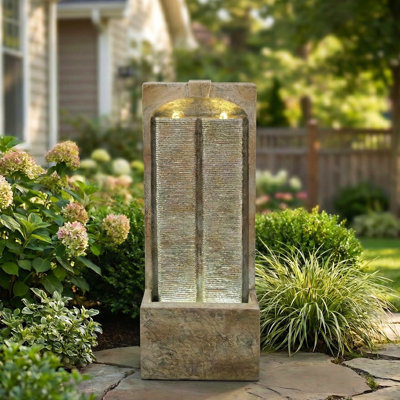 Fontaine d'eau extérieure de 39 pouces avec pompe, fontaine murale moderne autoportante en cascade, dispositif d'eau de jardin résistant aux intempéries avec lumières à DEL blanc chaud, fontaine à cascade extérieure pour la loi du porche de patio
