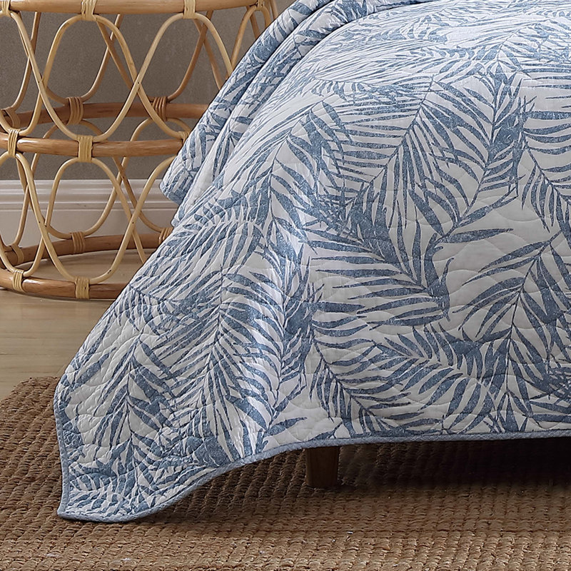 Cozy Retreat Twin-Sized Beige Cotton Reversible Quilt Set