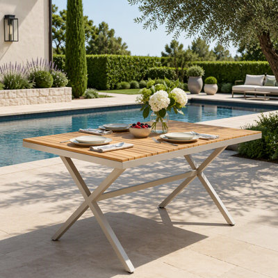 Plateau en bois de teck avec table de salle à manger d'extérieur à structure en acier, résistant aux intempéries pour les rassemblements de jardin et de patio