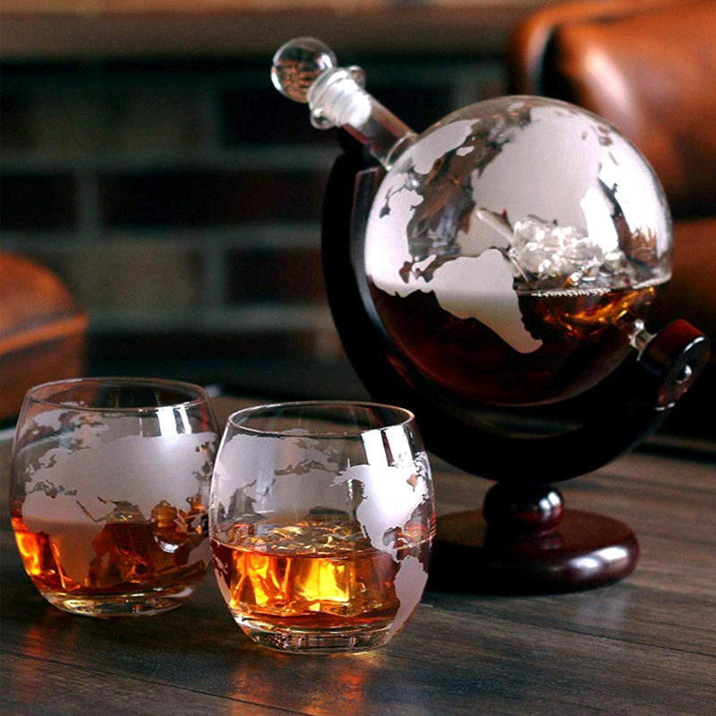 Glass 5 - Piece Whiskey Decanter Set