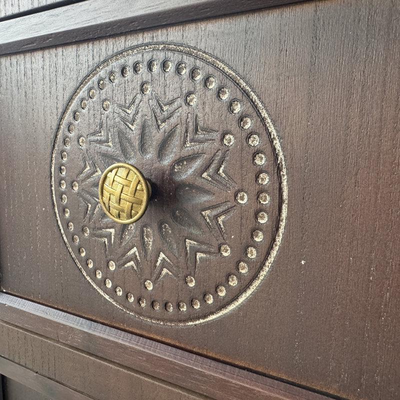 Cabinet décoratif