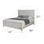 Lit simple de style moderne en bois naturel