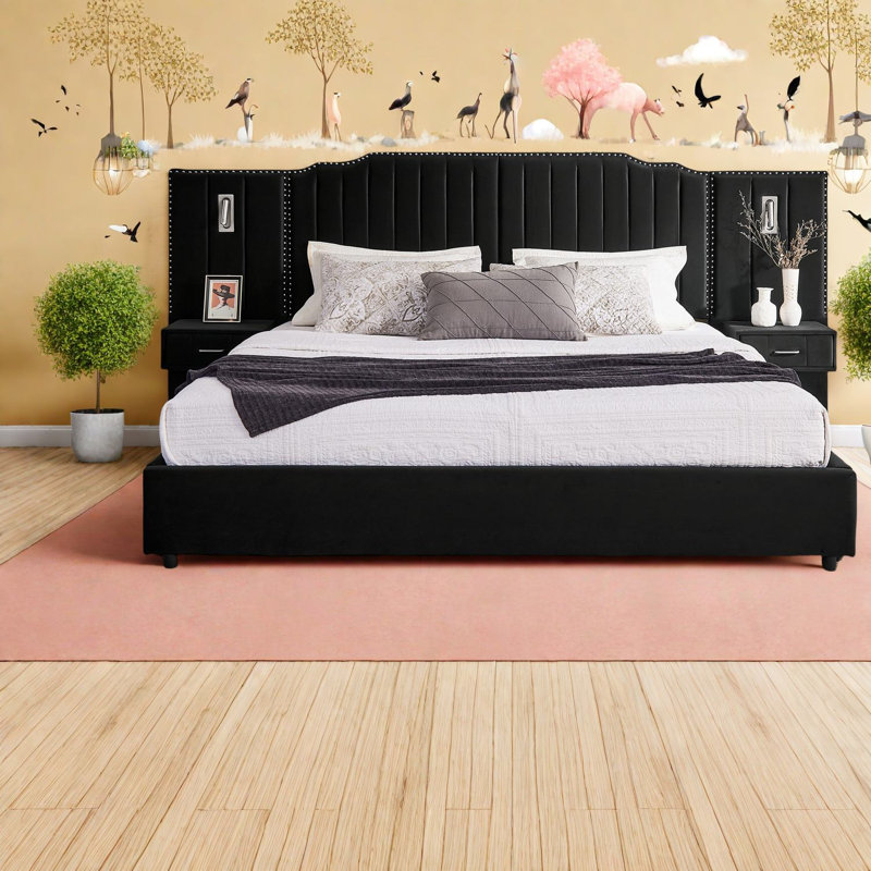Lit tapissier spacieux très grand, structure en bois aggloméré moderne avec touche velours, parfait pour une chambre familiale