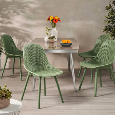 Chaise de salle à manger d'extérieur Posey de 4 po en polypropylène avec aspect lisse et structure stable 22,91 po de largeur - matériau perforé 18,17 po de profondeur