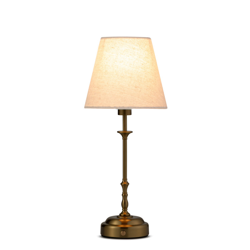 Arragon Metal Lamp