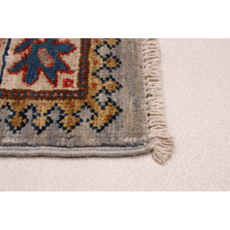 Tapis de couloir gris nouvel âge en laine 2 pi 6 po x 7 pi 10 po Zacorey