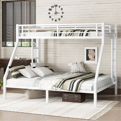 Lit superposé simple au-dessus de grand lit en métal pour adolescents et adultes, peu encombrant / sans sommier, blanc