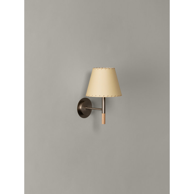 BC2 Wall Lamp, Beige