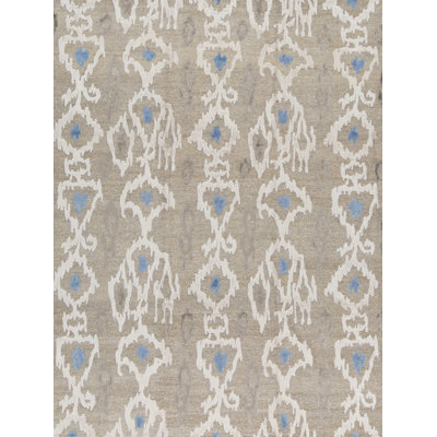 Ikat Area Rug in Gray