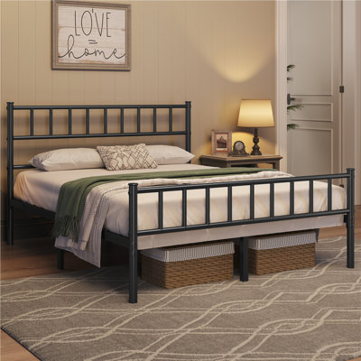 Minimalist Metal Bed Frame with Slatted Headboard