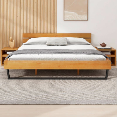 Structure de lit en bois de pin avec accents en fer - Finition naturelle et noire, assemblage facile