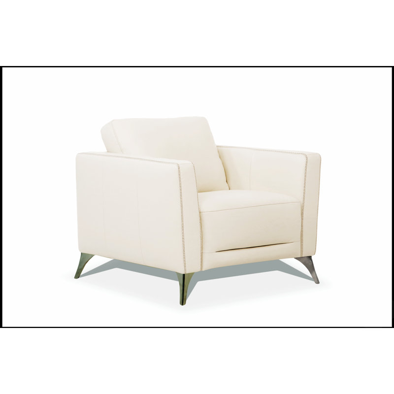 Fauteuil luxueux en cuir taupe Malaga, avec dossier confortable et coussins d'assise fermes, fabriqué à la main en Italie.