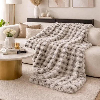 Grey Faux Fur Plush Throw Blanket 50" X 60" - Ultra Soft Bubble Texture Fuzzy Blanket