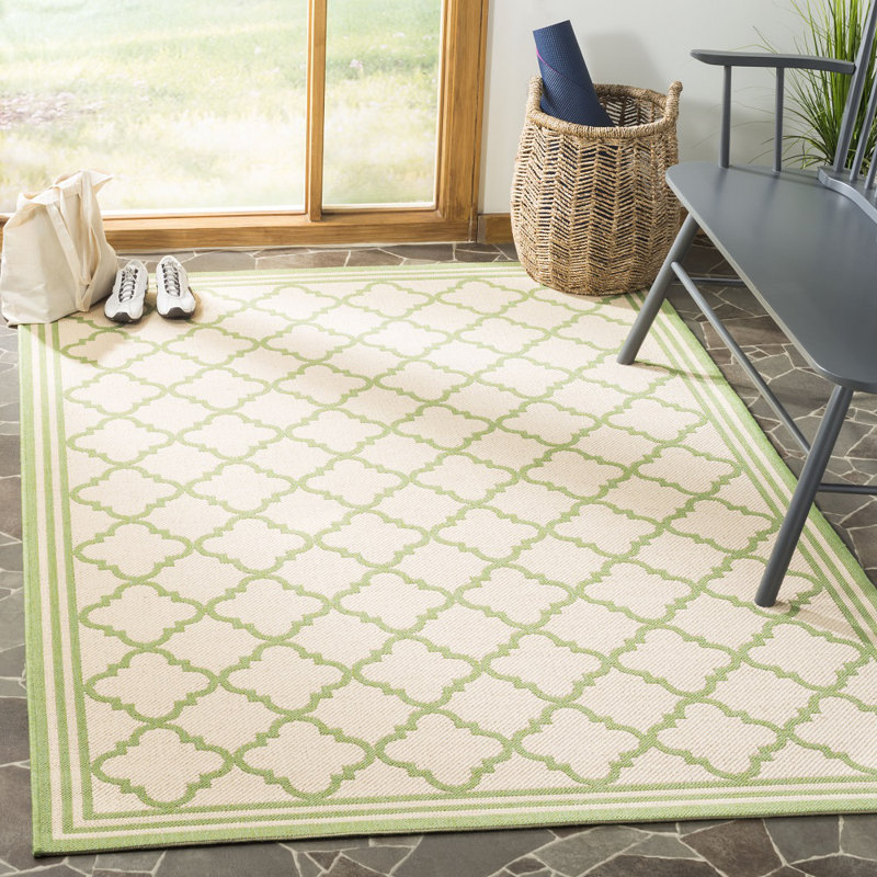 Ferrill 100 Performance Geometric Indoor/Outdoor Area Rug, Rectangle 4' x 6'