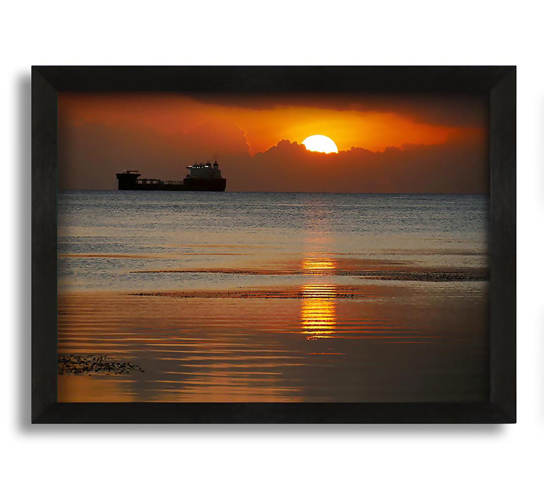 Gerahmtes Leinwandbild Ocean Ship Sun Glow