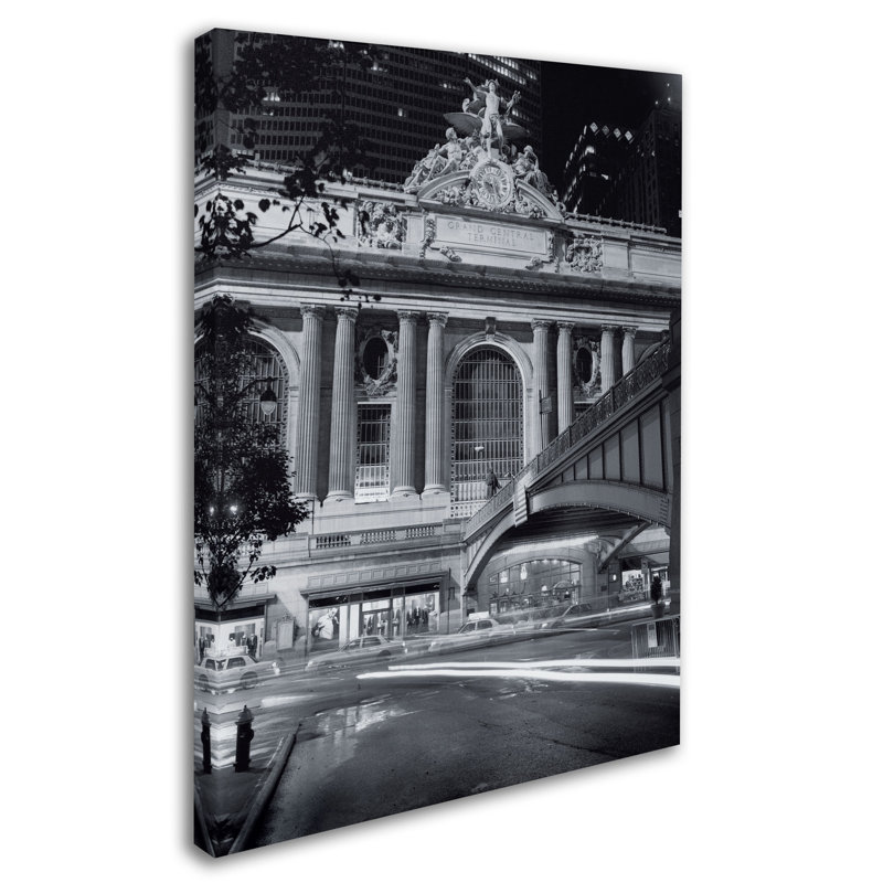 « grand central night » par chris bliss, reproduction de photo sur toile tendue, H 32 po x l 24 po x P 2 po