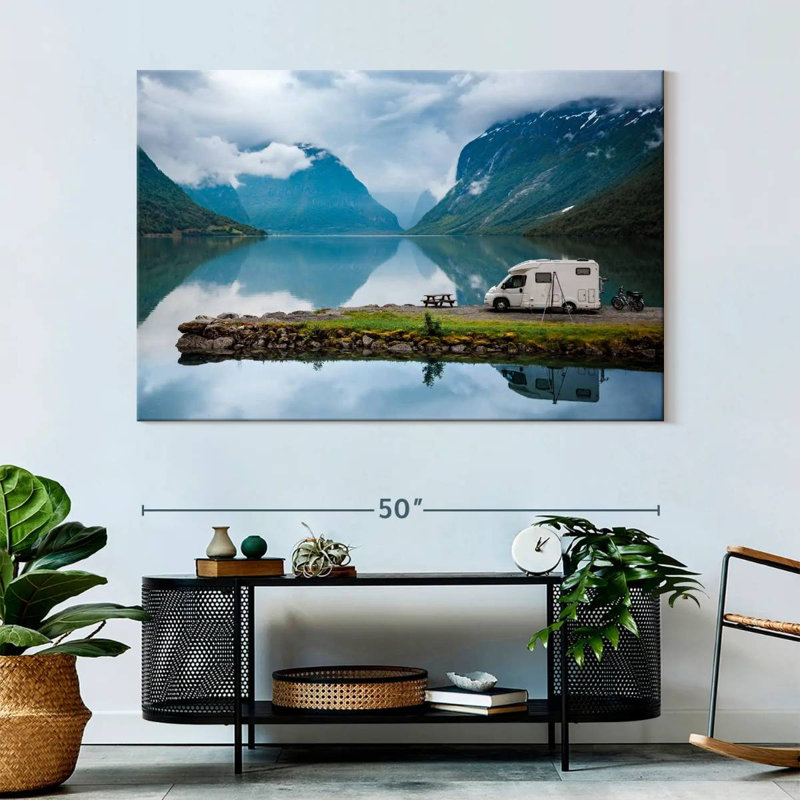 Caravane au bord du lac, H 34 po x l 51 po