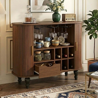 Bar Mid-Century
