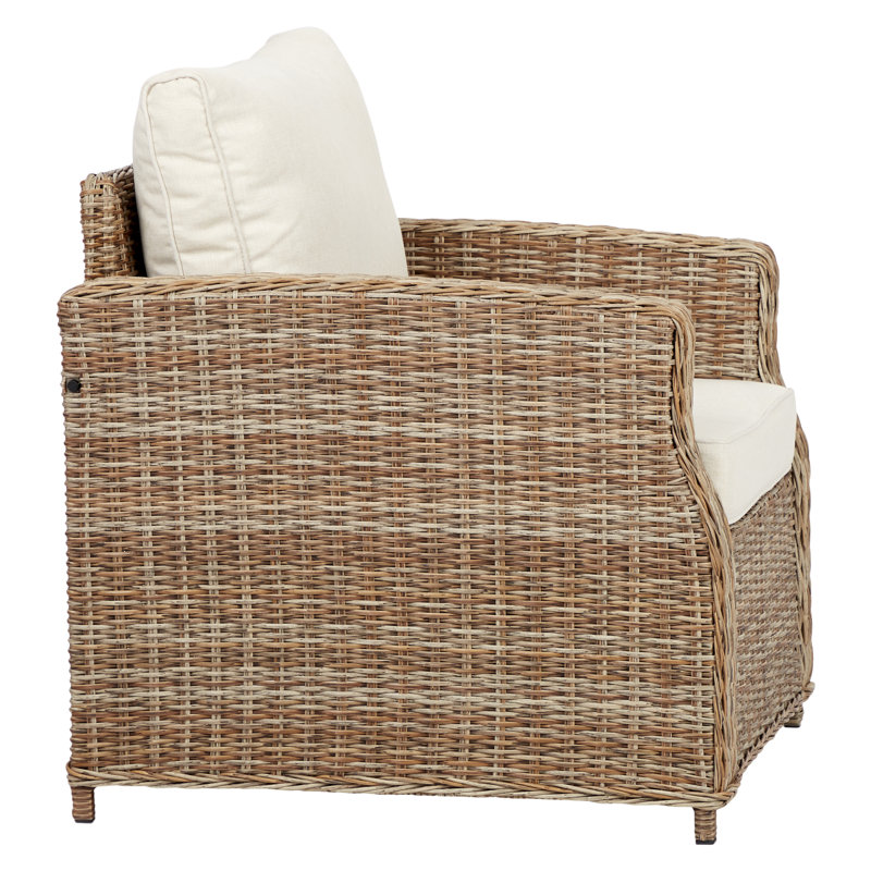Grietje Wicker Outdoor Lounge Chair