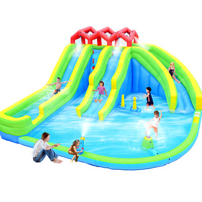 Parc aquatique avec glissade d'eau Adam