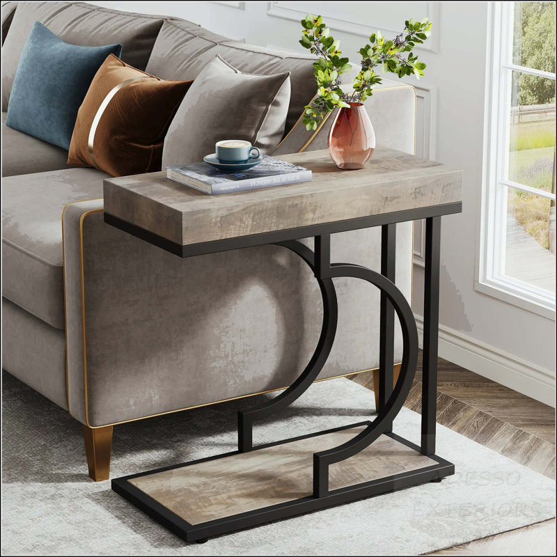 Table en C étroite avec plateau en faux marbre et cadre semi-circulaire doré