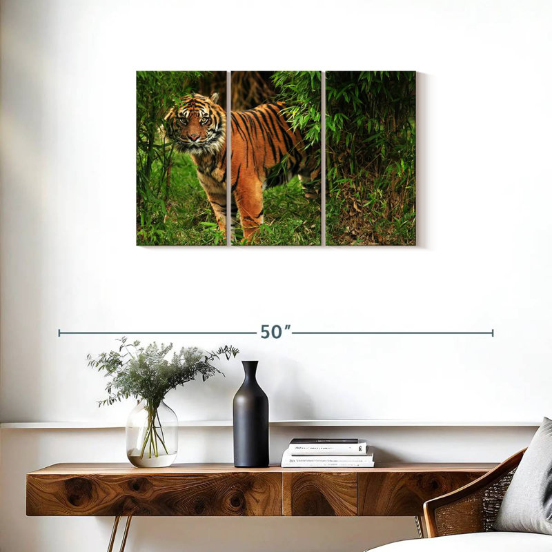 Brampt Jungle Bengal Tiger, 20" H x 33" W