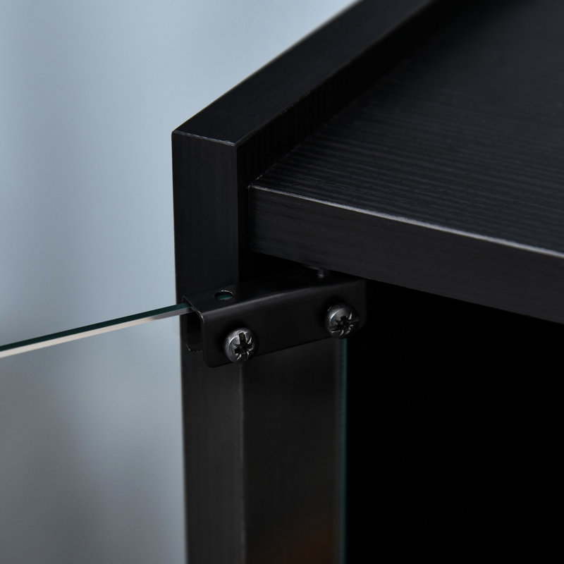 Armoire multimédia noire vieillie, 5 avec portes en verre trempé, tablettes réglables et éléments de gestion des câbles. Support avec portes et rangement. Peut contenir un lecteur, un récepteur, une console de jeu, un ordinateur portable et des livres.
