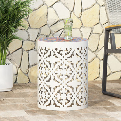 Charmante table d'appoint d'extérieur au design élégant et durable