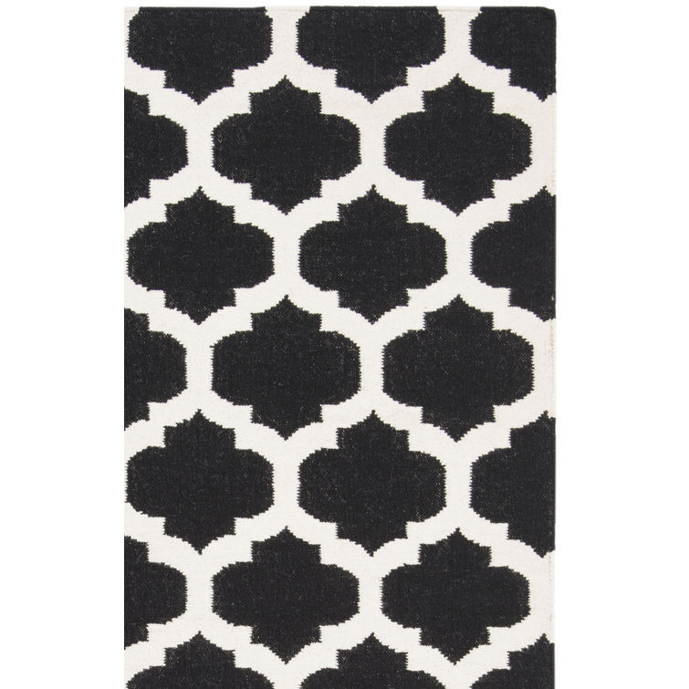 Rodgers Hand Woven Flat Weave Wool/Cotton Rug in Gray/Black