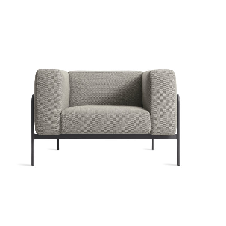 Cache Lounge Chair