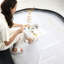 39,16 po Présentoir cascade profond en acrylique - Table d'appoint polyvalente sans assemblage