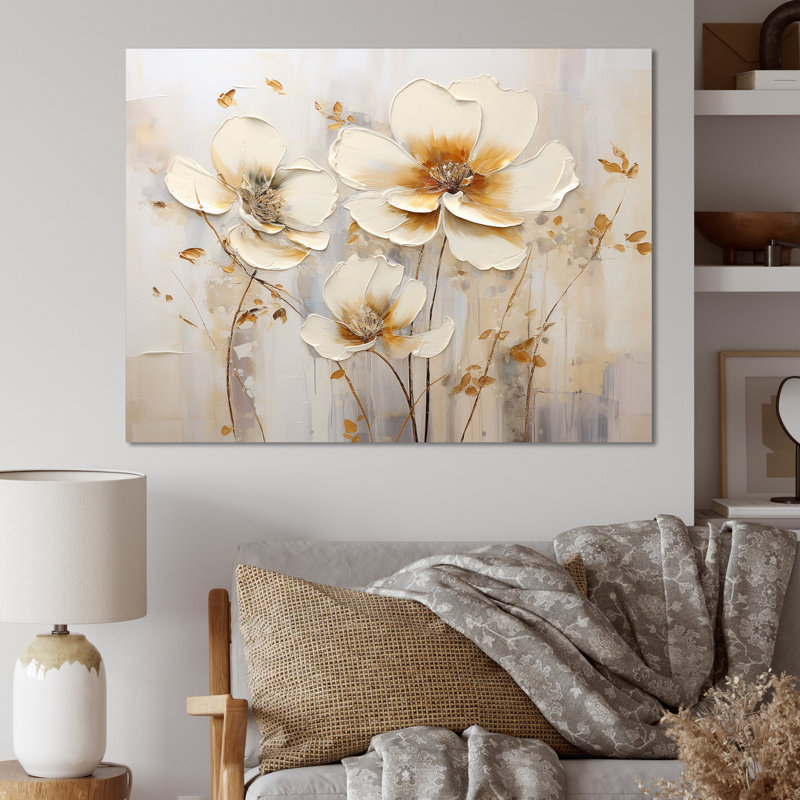Transitions florales beiges sérénité sur toile, Toile tendue, H 24 po x l 32 po