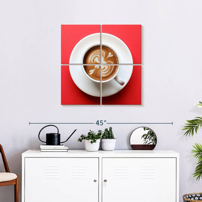 Yarlin Coffee On Red