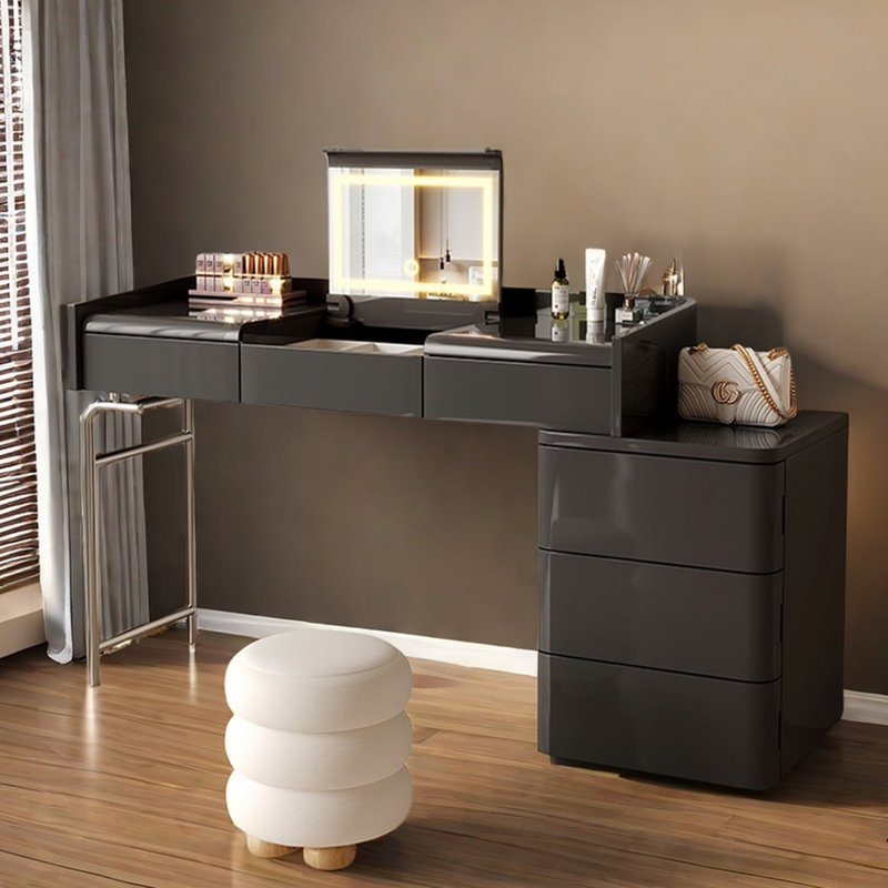 Liburna, Black