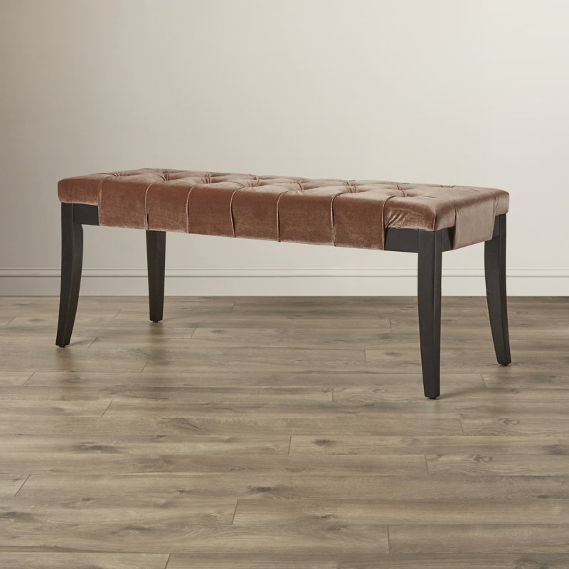 Banc Pinedale, Brun