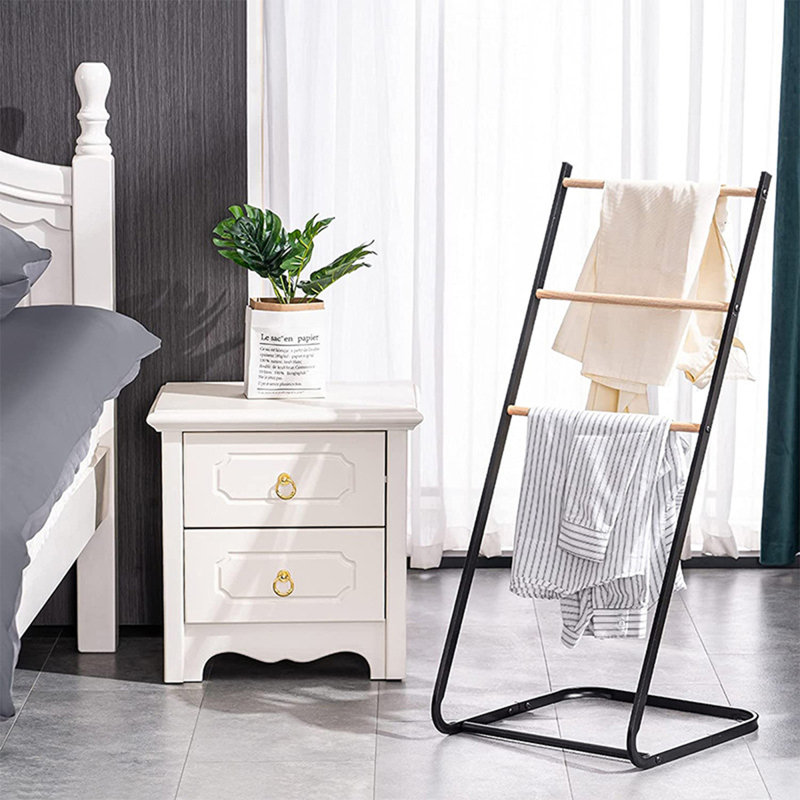 Freestanding Towel Stand, Black