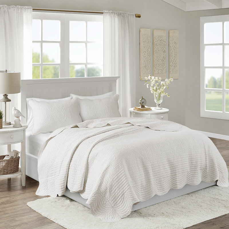 48f-f3cf-1b459 Comforter
