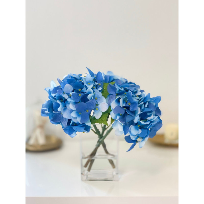 Arrangement d'hortensias