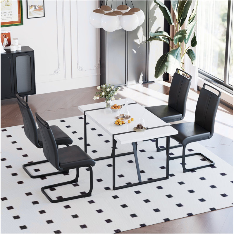 Ensemble de table de salle à manger en bois aggloméré rectangulaire blanc de 55 po et 4 chaises de salle à manger en polyuréthane