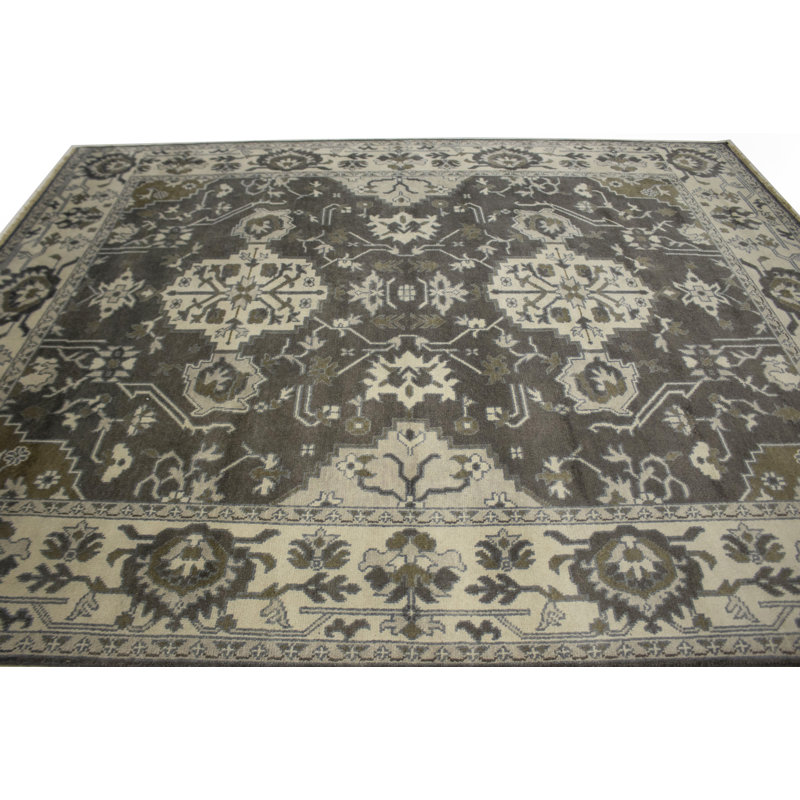 Tapis oriental Oushak Chobi Mute