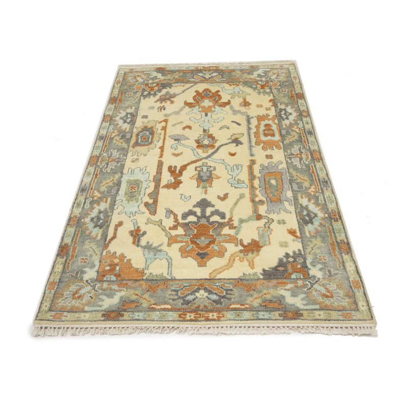 Tapis oriental Oushak Chobi Mute
