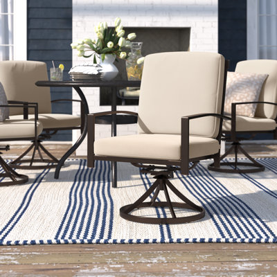 Chaise de patio pivotante avec coussin Adalis