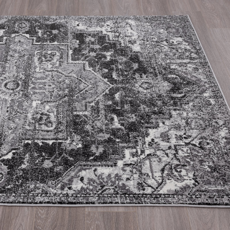 Sporgh Oriental Indoor Rug, Rectangle 8' x 10'