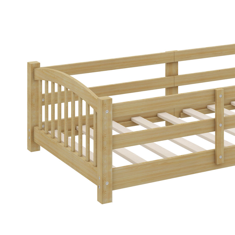 Lit simple au sol de style Montessori avec protecteurs, lit en bois avec lattes et conception fermée, Naturel