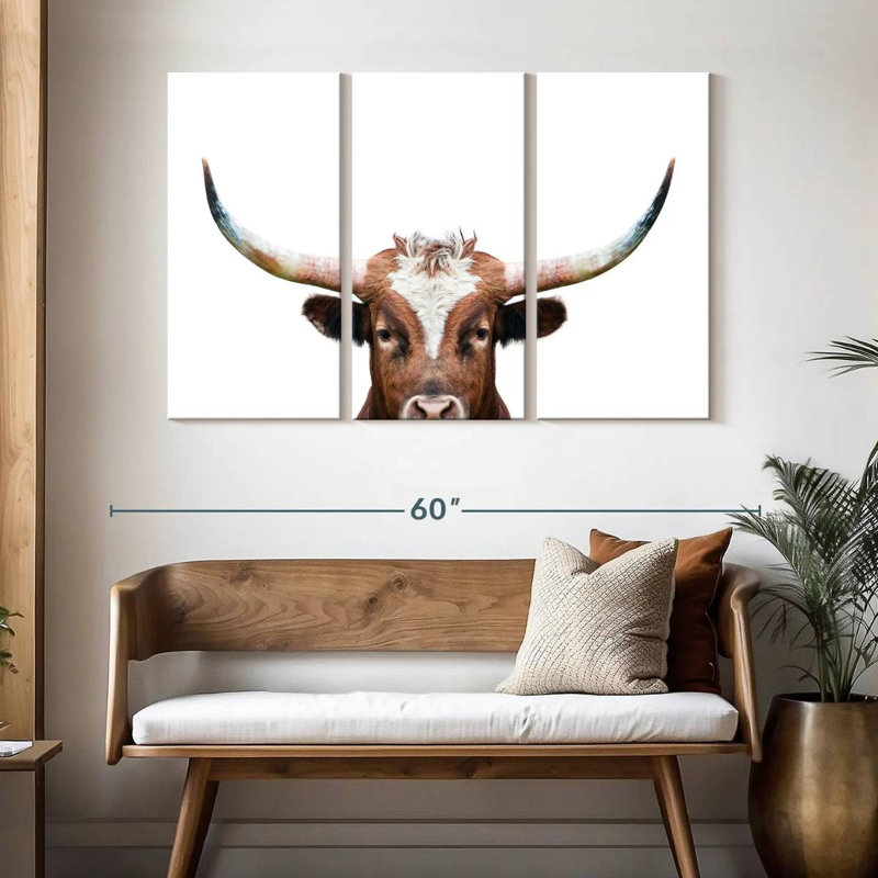 Brampt Peeking Long Horn, 32" H x 50" W